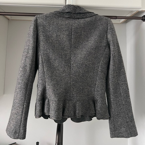 Armani Collezioni Cashmere Ruffle Blazer Jacket, Size 2 - Picture 7 of 10